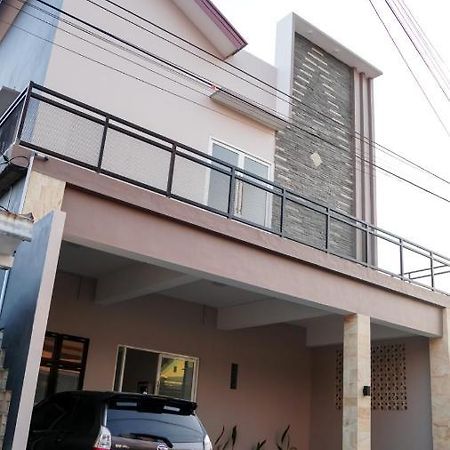Wangi Homestay Banyuwangi  Exterior photo